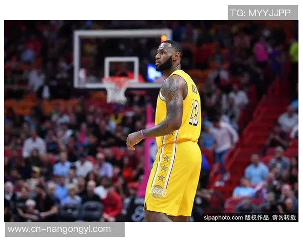 湖人对阵热火今日比赛精彩回顾与分析展望